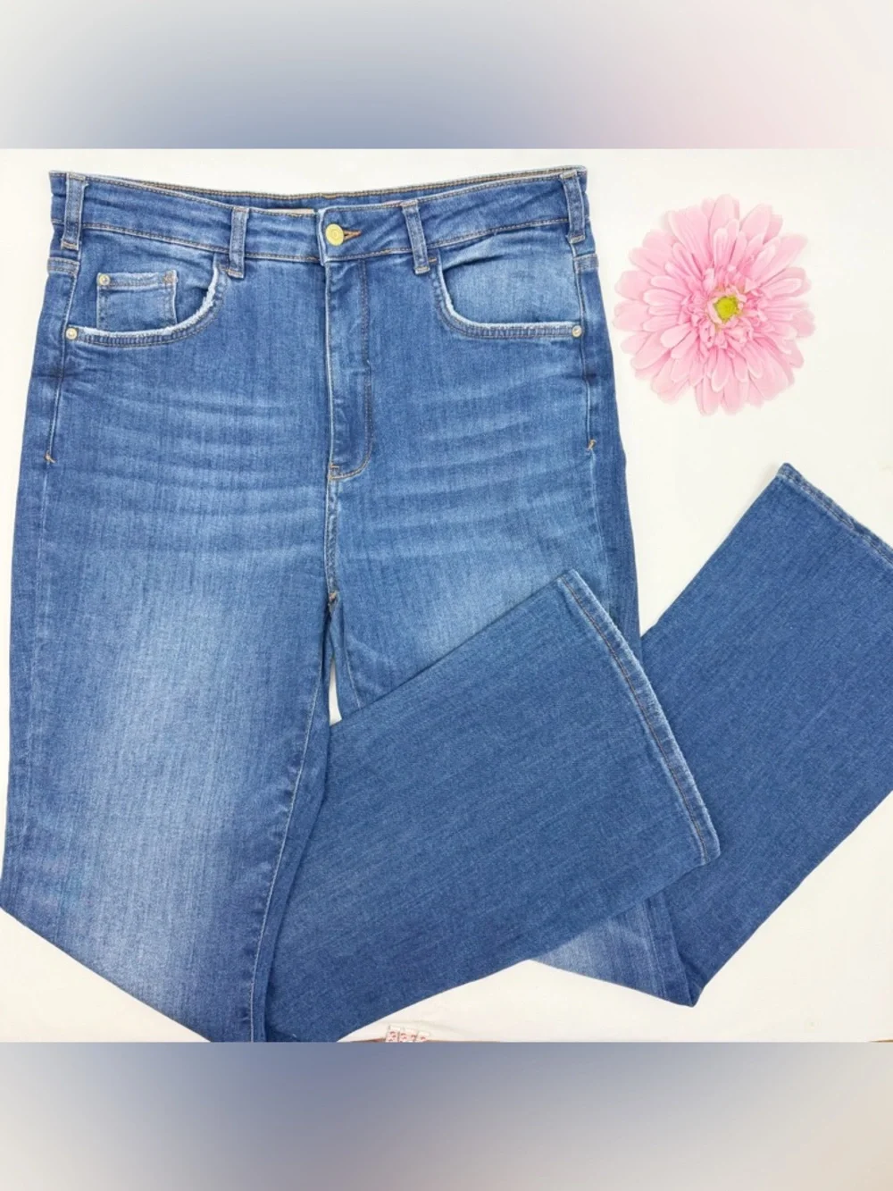 Pilcro X Anthropologie The Icon Flare Jeans Denim Medium Blue High Rise 70’s
